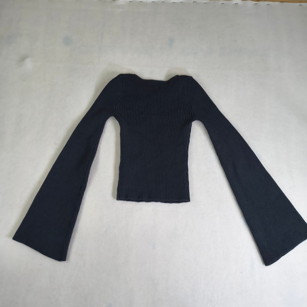 Hollister Women Navy Blue Ribbed Square Neck Bell Sleeve Knit Top XS Slim Fit - Picture 9 of 9